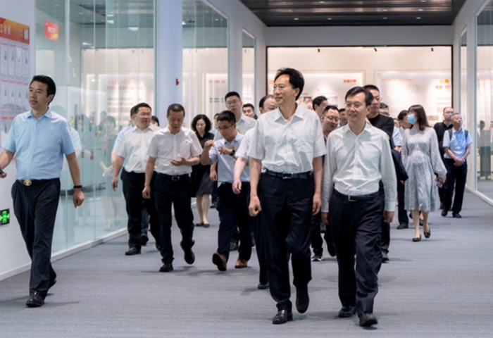 3e77c74f15f2208e16e67232a50406f6