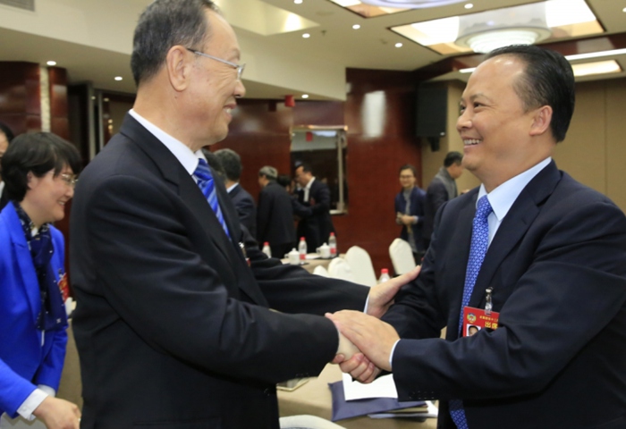 5a62fb75d502066e0bb0aa18b9d66db0