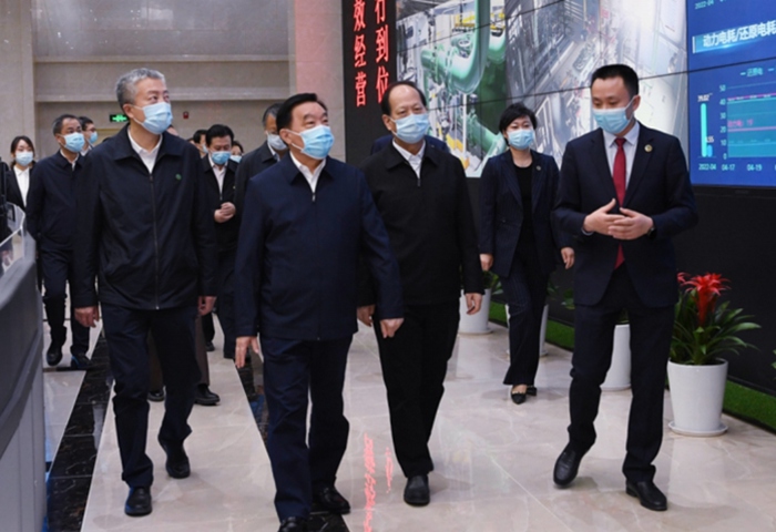 6a64bc04d50a47c94ed2af1542e1e7b6