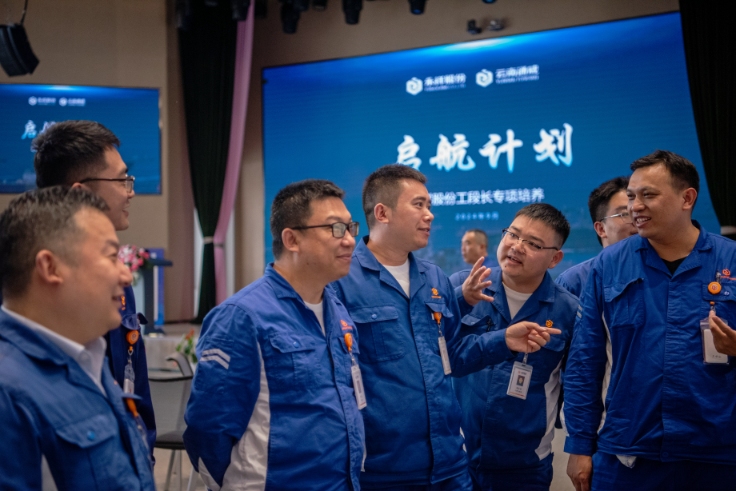 eeb218b70567ad6b6f92fa3333bb33db