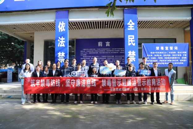 438ebd4bc9beeccfe83ab7be34b90a75