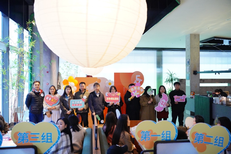 212141062b91c09b0446fe83f4705ecf