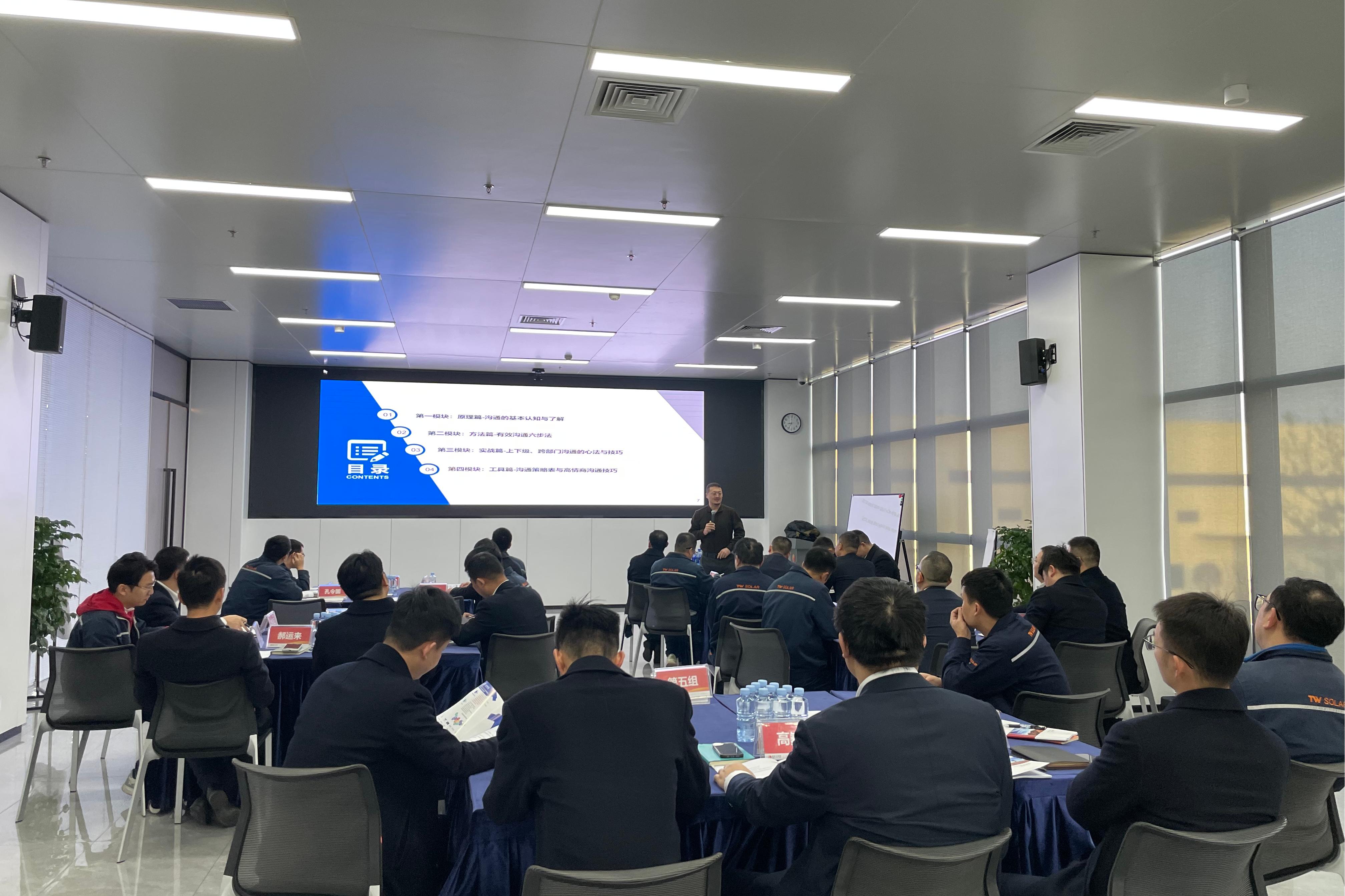 0343f9825669114072b6ea745f04f175