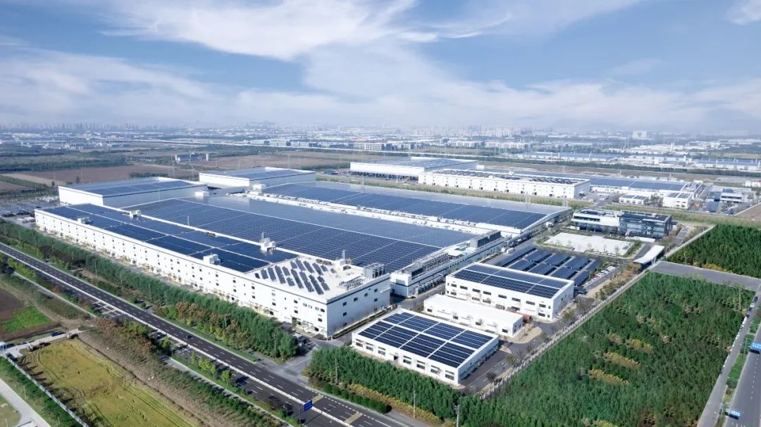 46e356a9f84b54c48bb77c3532d75897