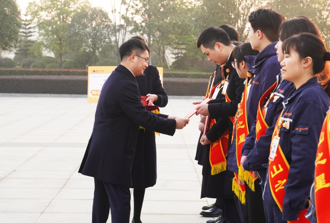 28112735d1ca2466db2ad94d23f28a1e