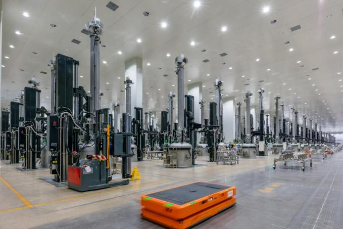 e988229804730617c115bbd15a95a775