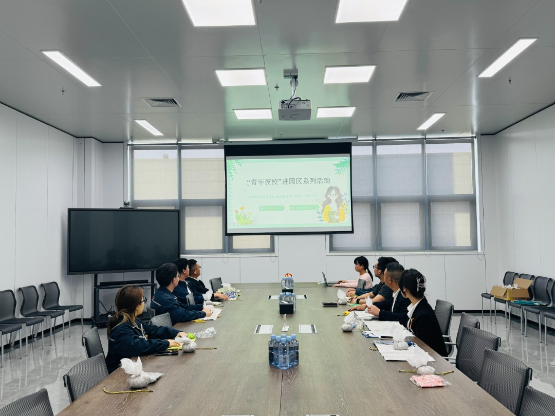 d00b5fbd4342dbb84f9c29751b3fe2c1