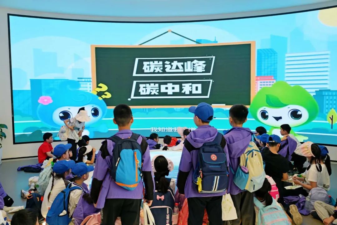 f5bbd58f00eeab172616c46cde850f6b