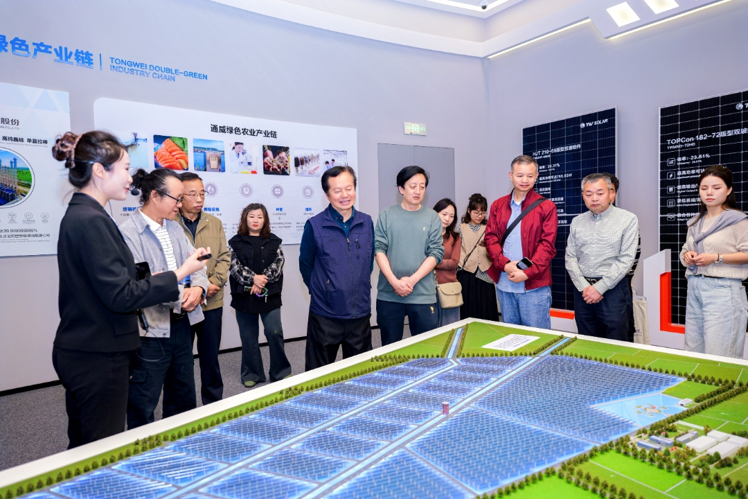 c6b3d9853efc90f13e77a159d1404d01