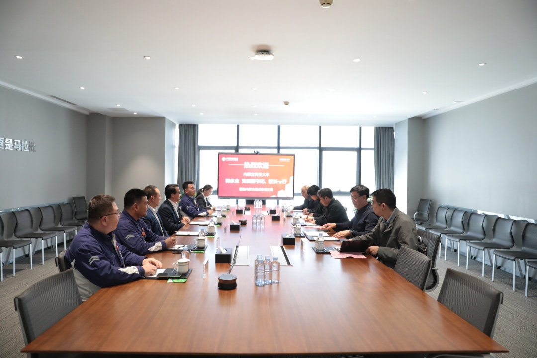 29d704d041f81abb99d8163ca05918c3