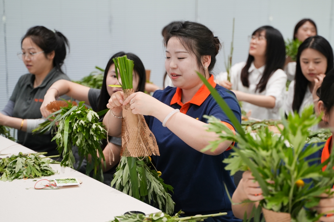 e990216a00de1aea01df13fce9acea85