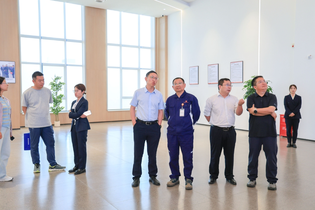 6bc103fa649c5f4281bcbc16ba3fcc42