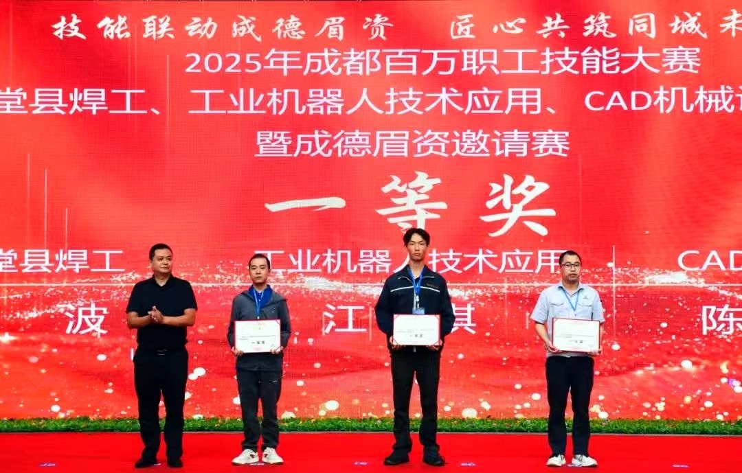 ad769065bfa72adefd210bdea8ddeddc