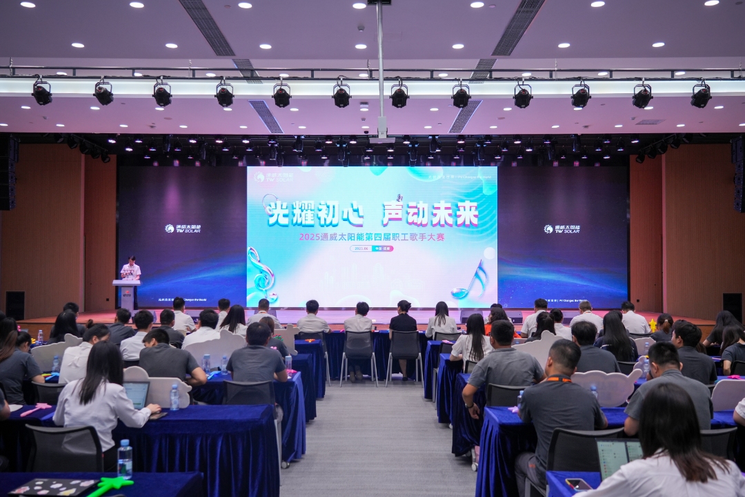 6f3f051bf11bdbba94610f3ea726e235