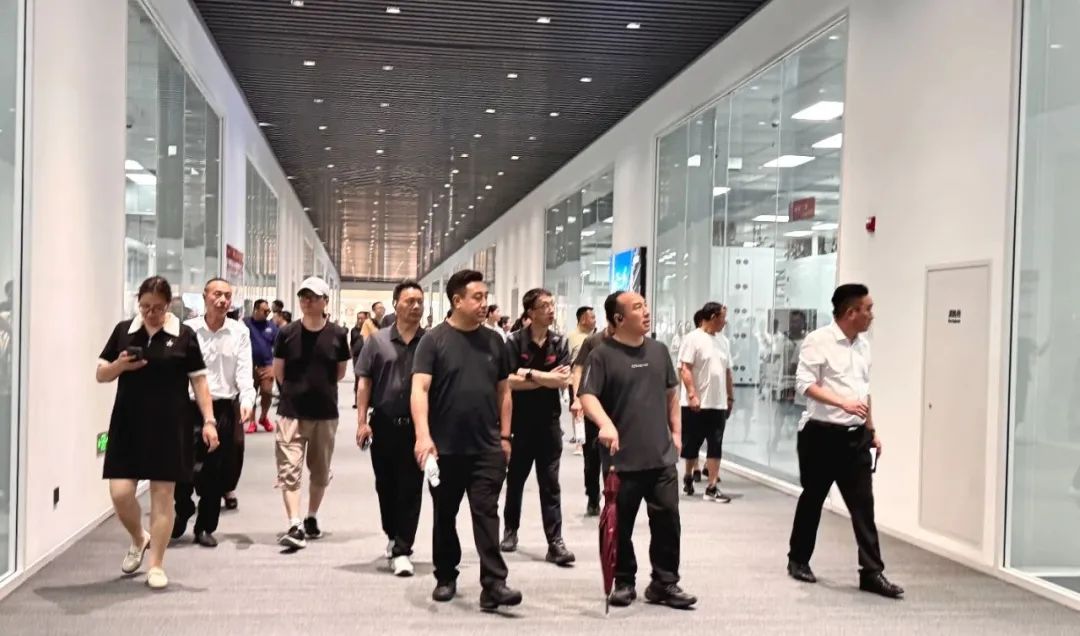 e469ee39809dbc2f699bbb423bb251b2