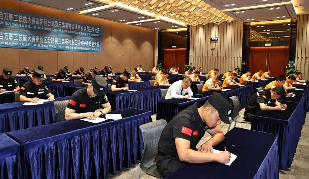 c95a193c081deeb7b5cc7e02bd9ef6e4