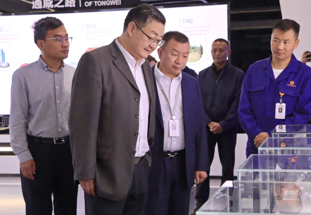 0f5cc0f921a311dbfb080a77cf8d7017