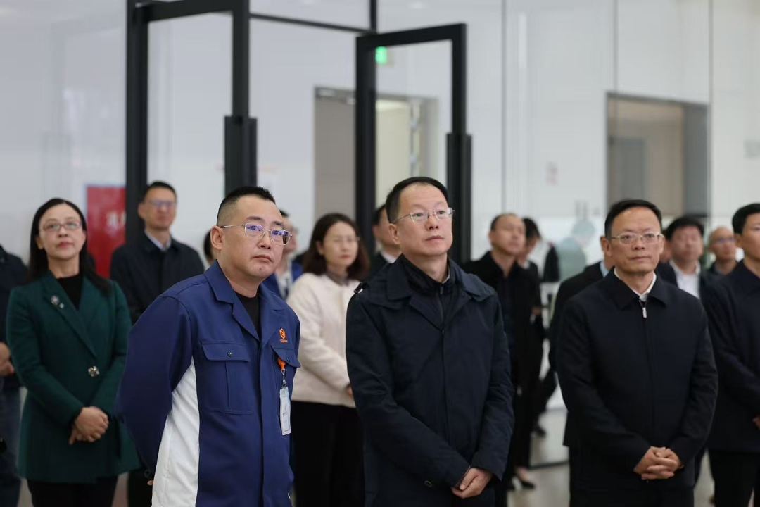 2a91c840bb74f3622bbbf88afe40e07b