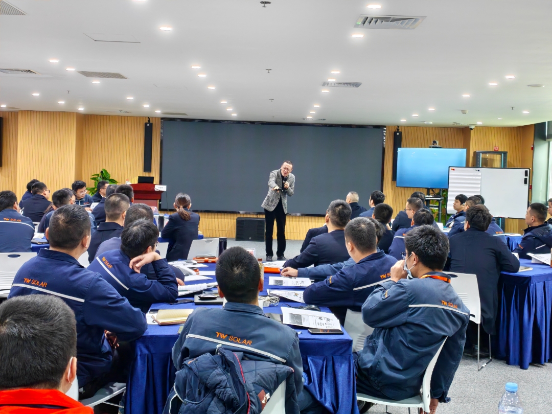 f733221567d94db836d0f546b9a565a3