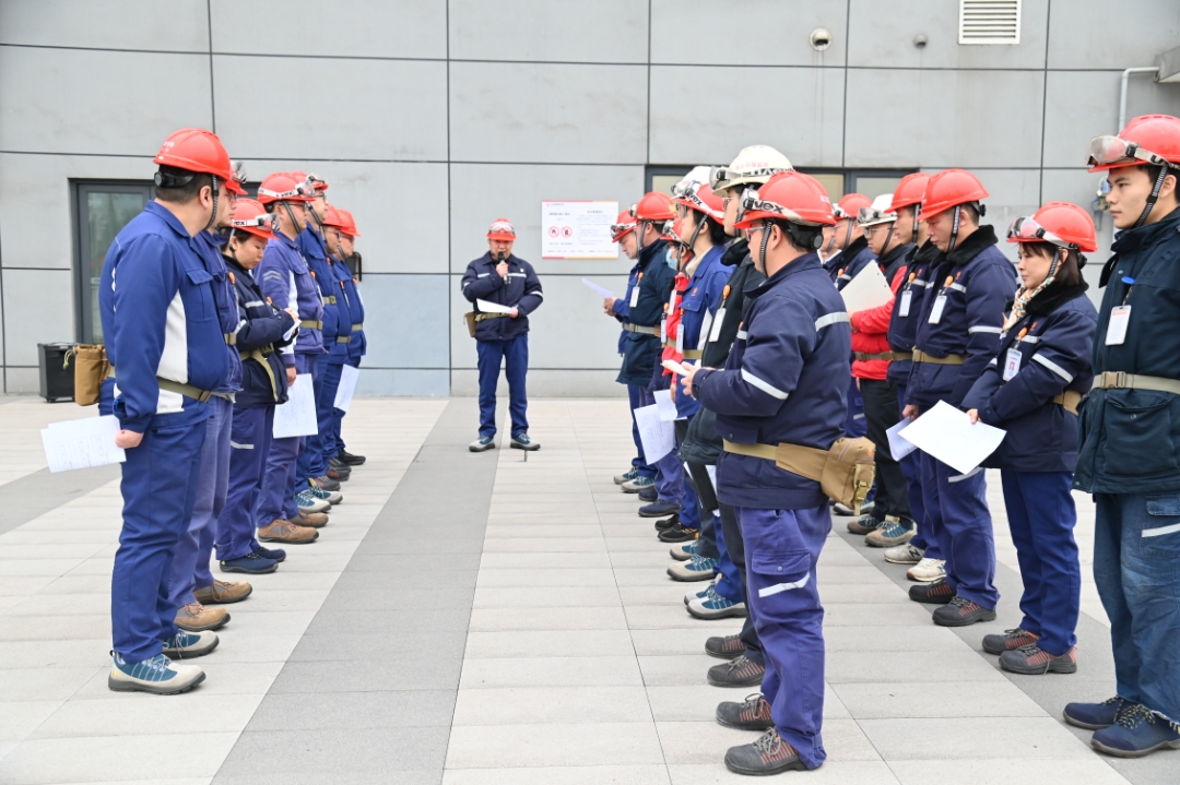 5570292e71003f5e121b273b37df3df5