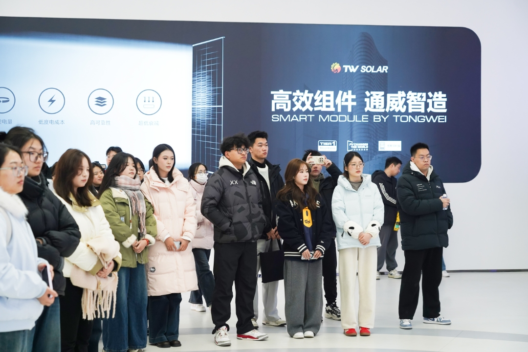 12d8bc0d7b6960eb18f2f04aee81460c